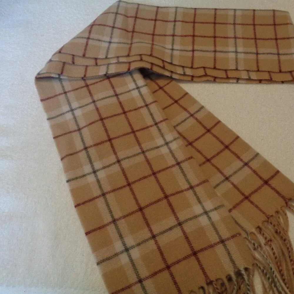 CLASSIC GIRL RICH GIRL CASHMERE BLONDE PLAID SCARF BY ENYA MONTASANI